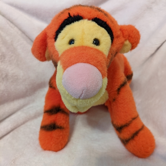 Vintage Disney Tigger Plush 13" - Picture 2 of 5